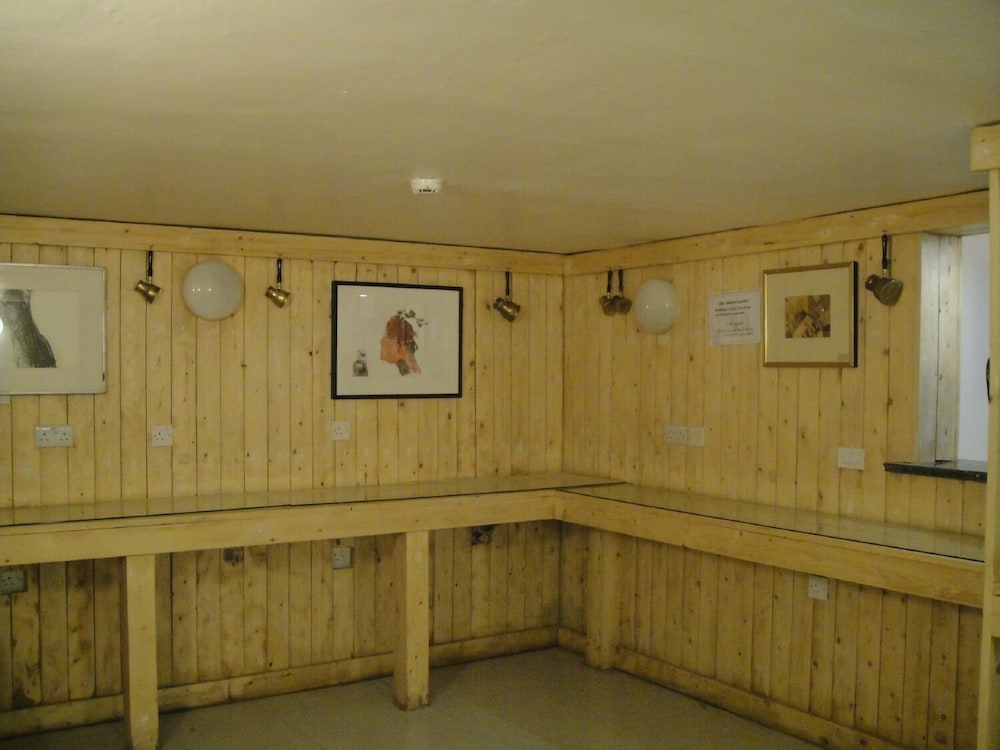 Art Hotel 27/50