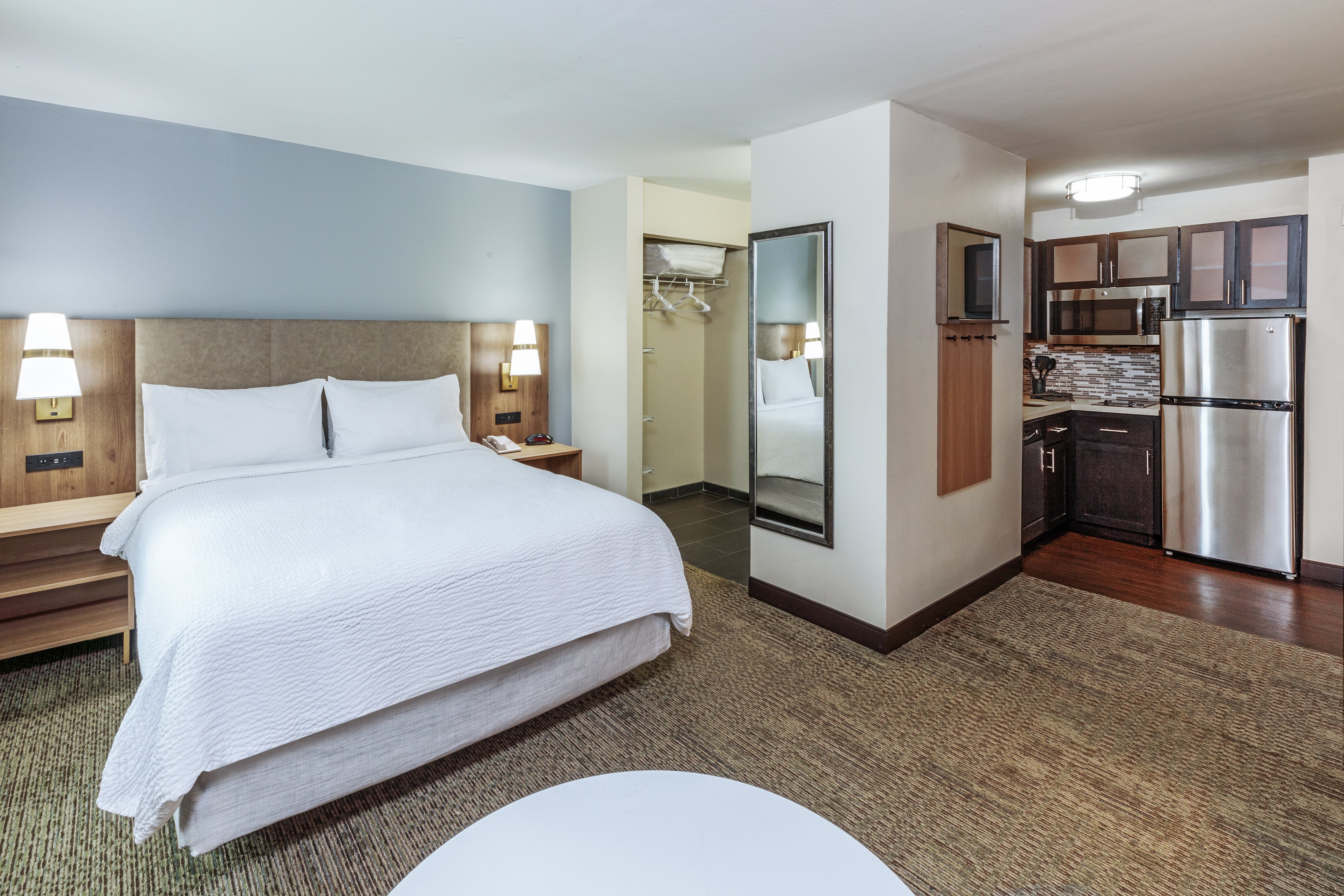 STAYBRIDGE SUITES BROWNSVILLE 19/73