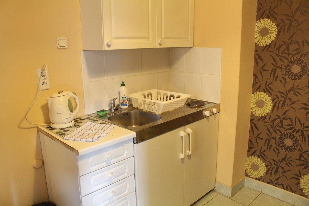 Cracow Old Town Guest House 38/40