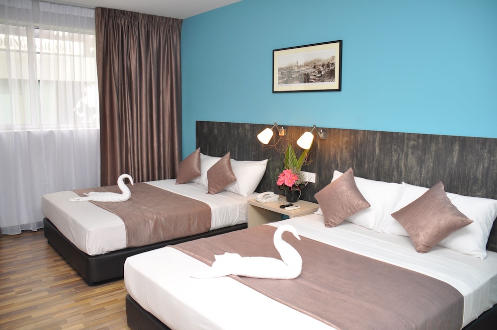K Hotel 11/48