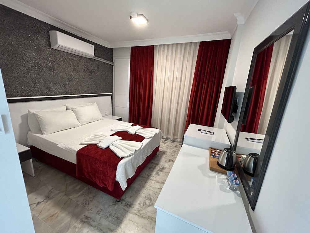 STANDARD, DOUBLE BED