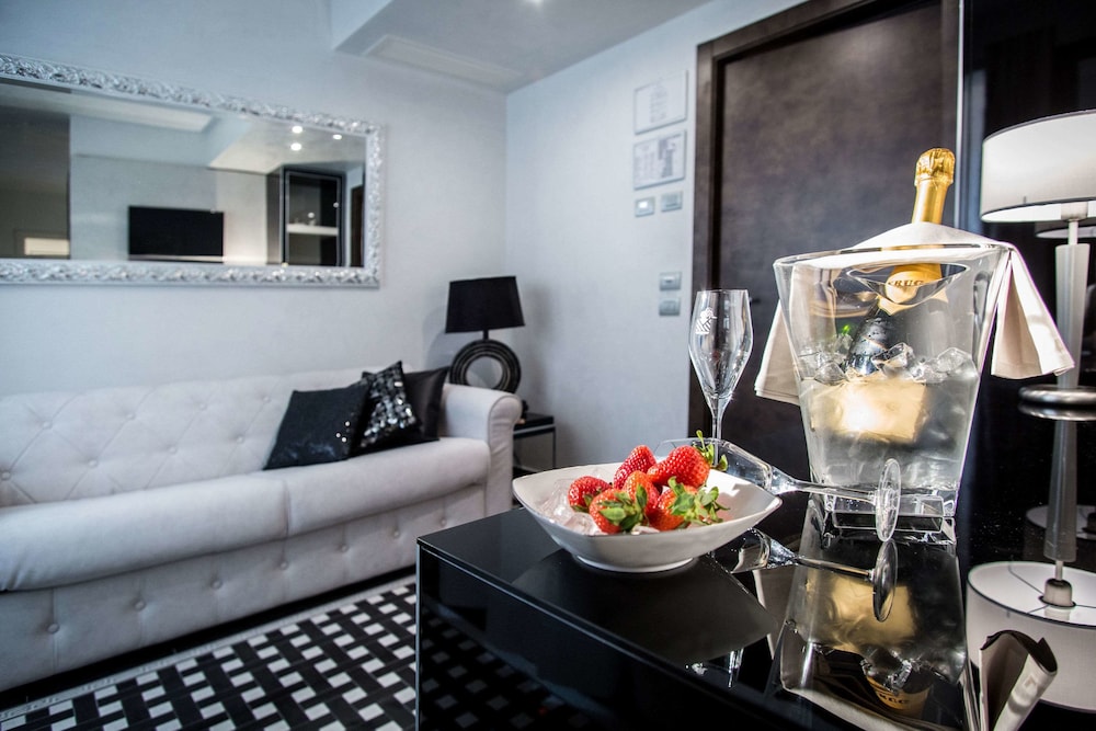 Best Western Premier Milano Palace Hotel 43/45
