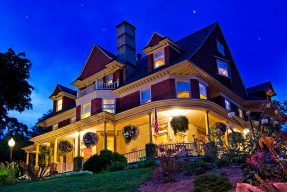 Old Rittenhouse Inn 1/50