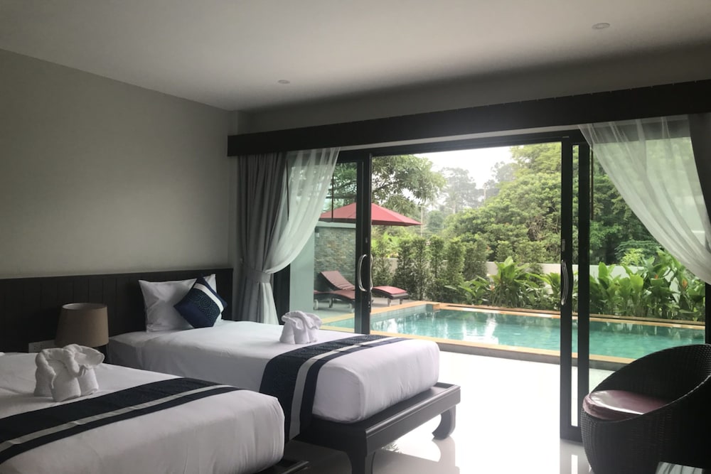 STANDARD, TWIN BEDS
