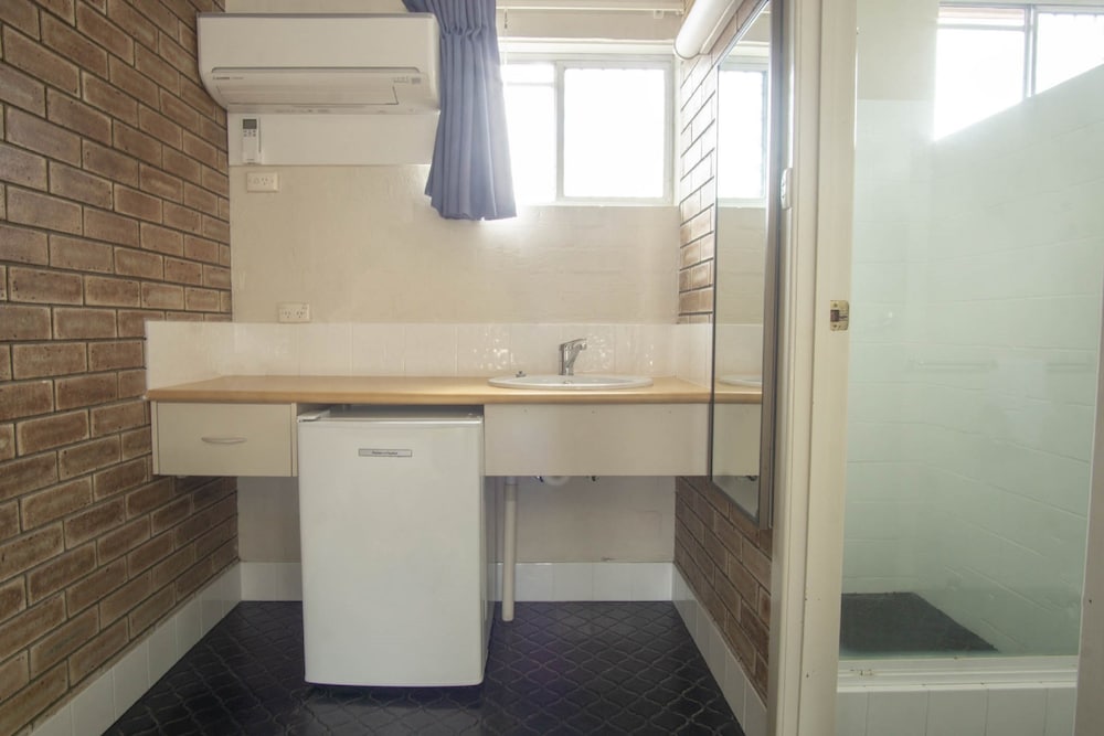Acacia Motor Inn Bundaberg 12/32