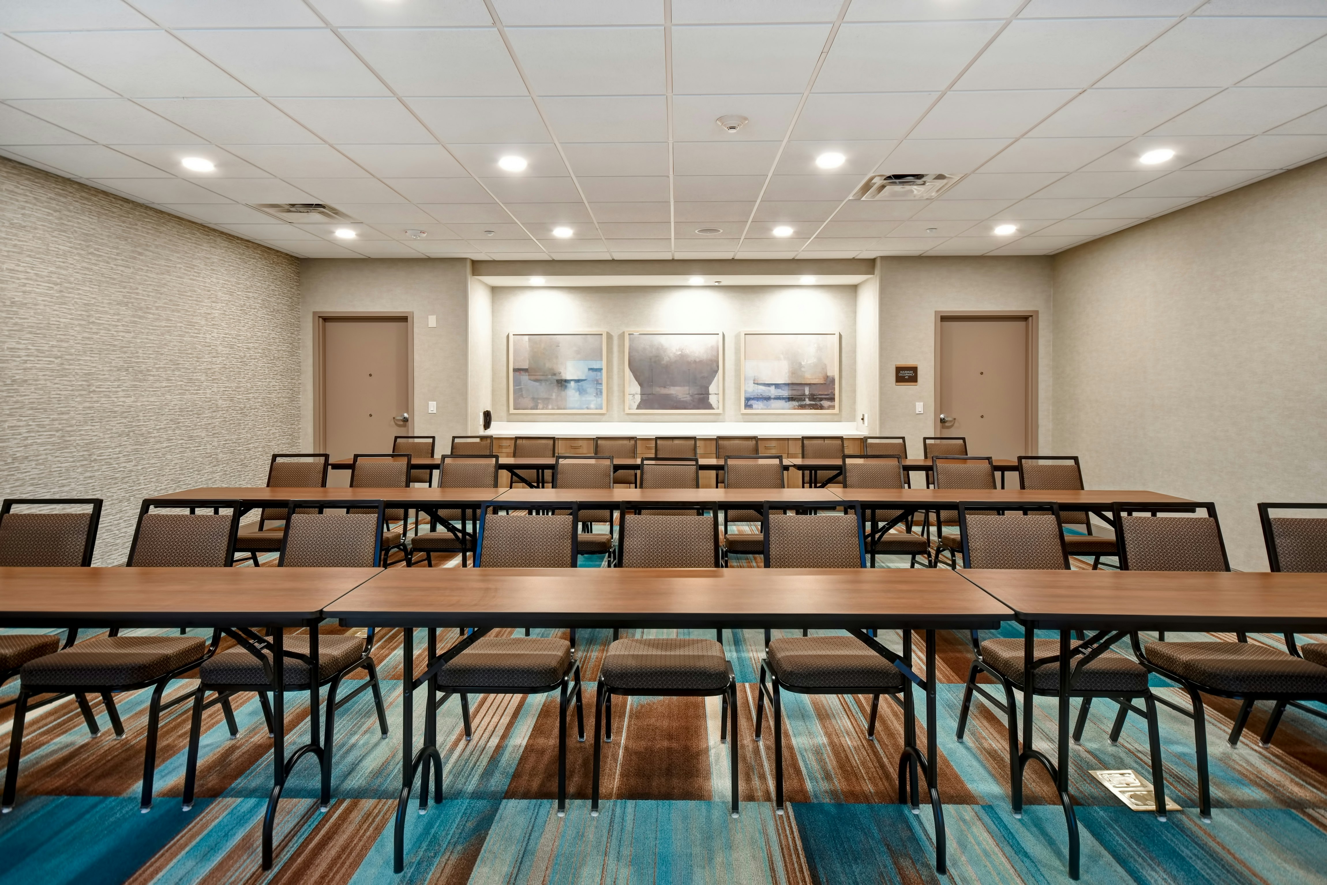 Home2 Suites By Hilton Lagrange 40/47