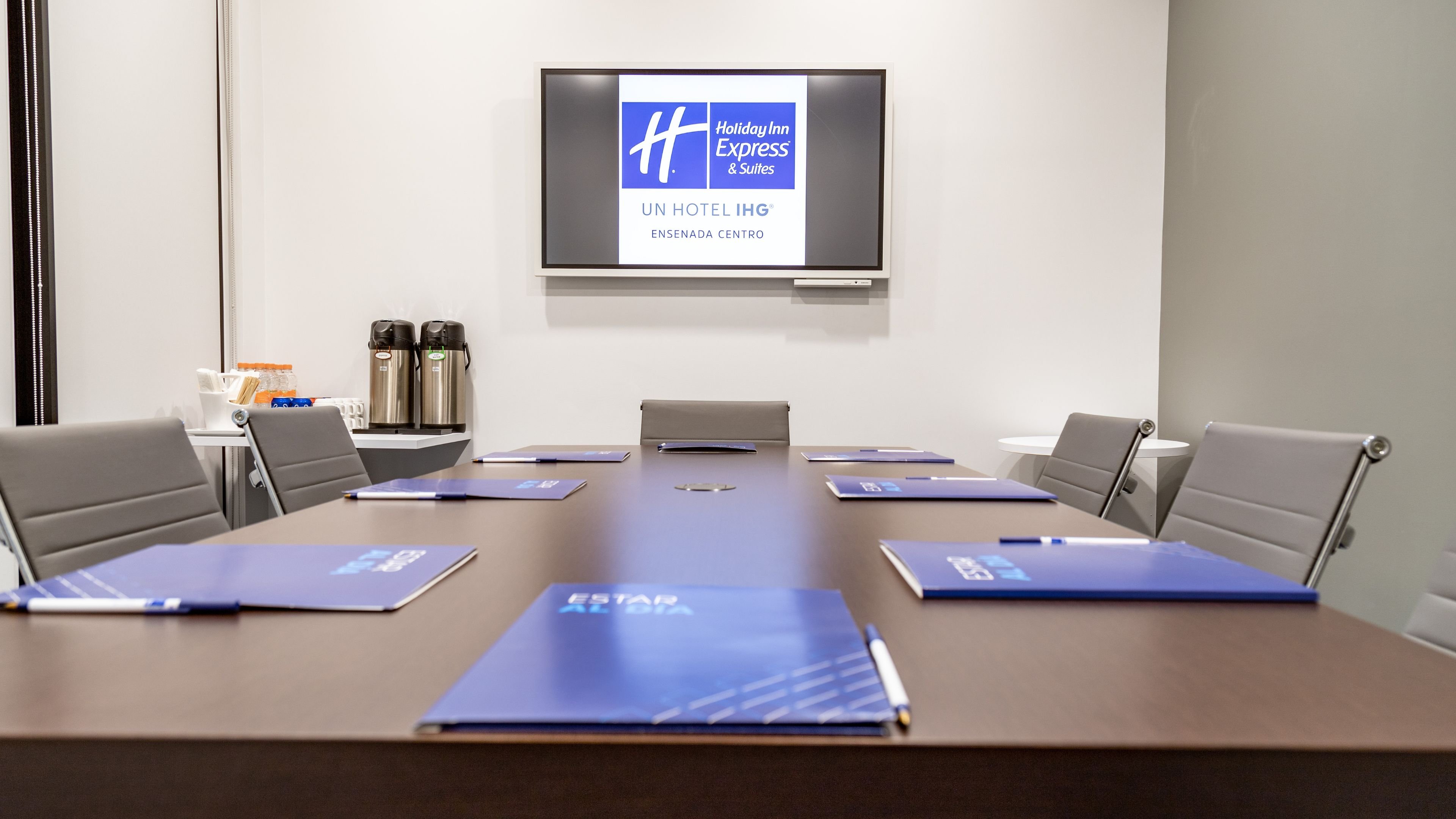 Holiday Inn Express And Suites Ensenada Centro 28/36