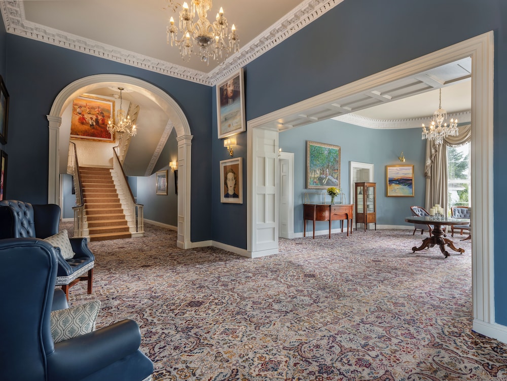 Lobby at Castle Oaks House Hotel, Castleconnell