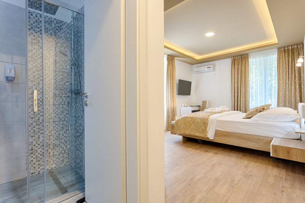 Luxury Rooms Floramye - Adults Only 44/80
