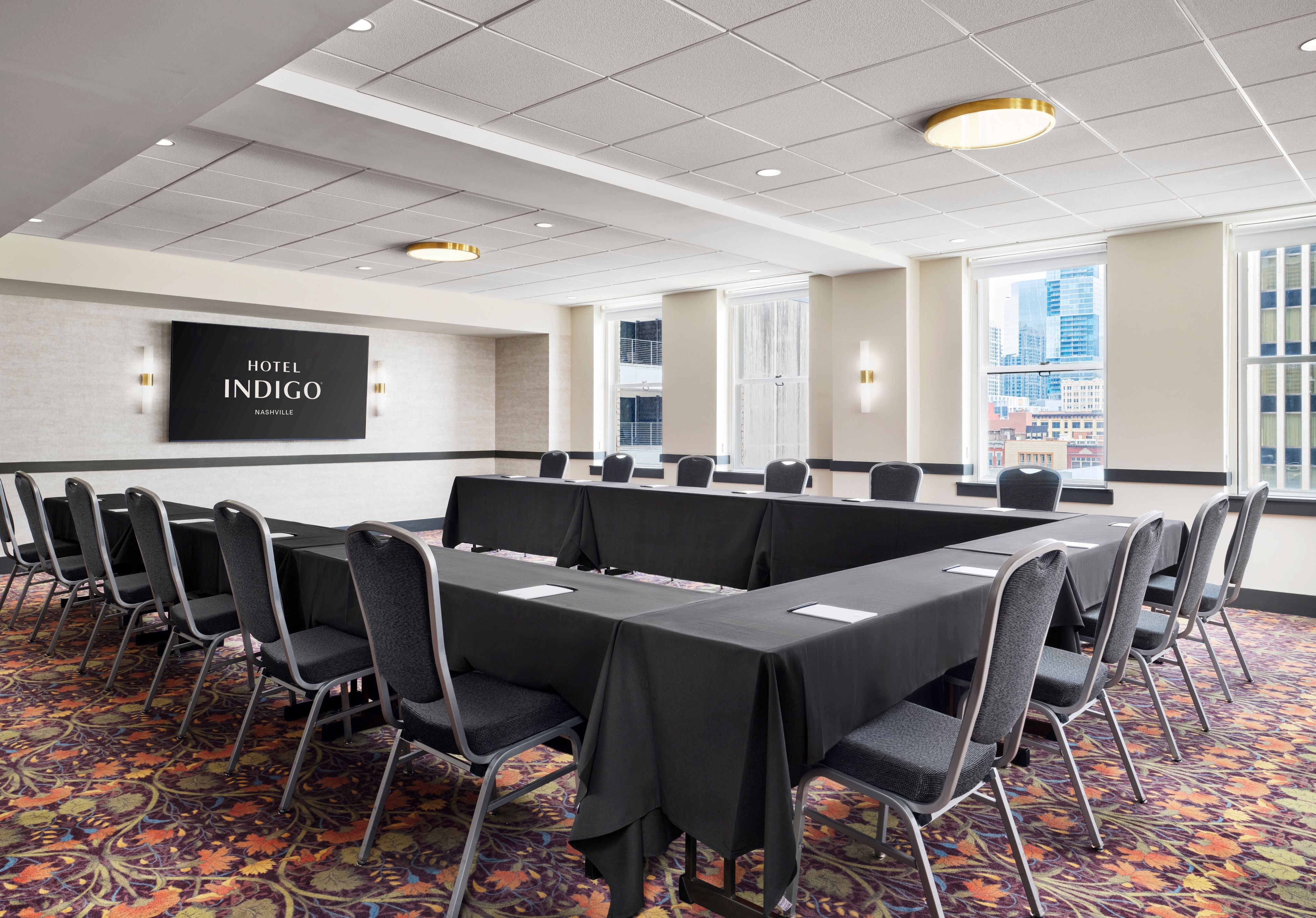 Hotel Indigo Nashville at The Countrypolitan 61/77
