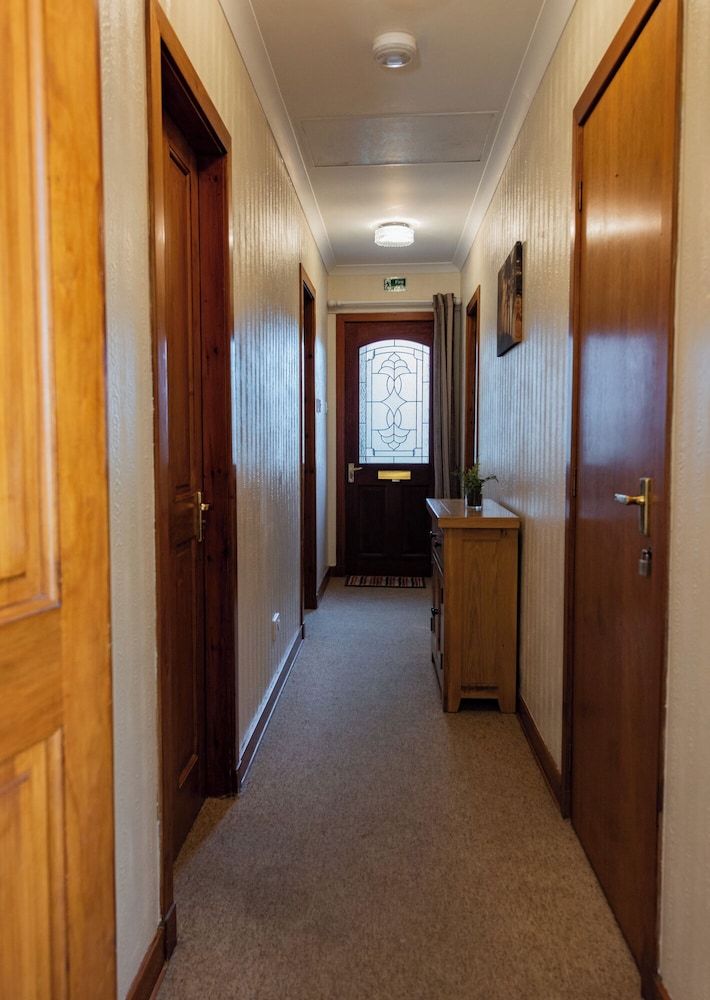 Darwin Cottage Self Catering In Elgin 3/50