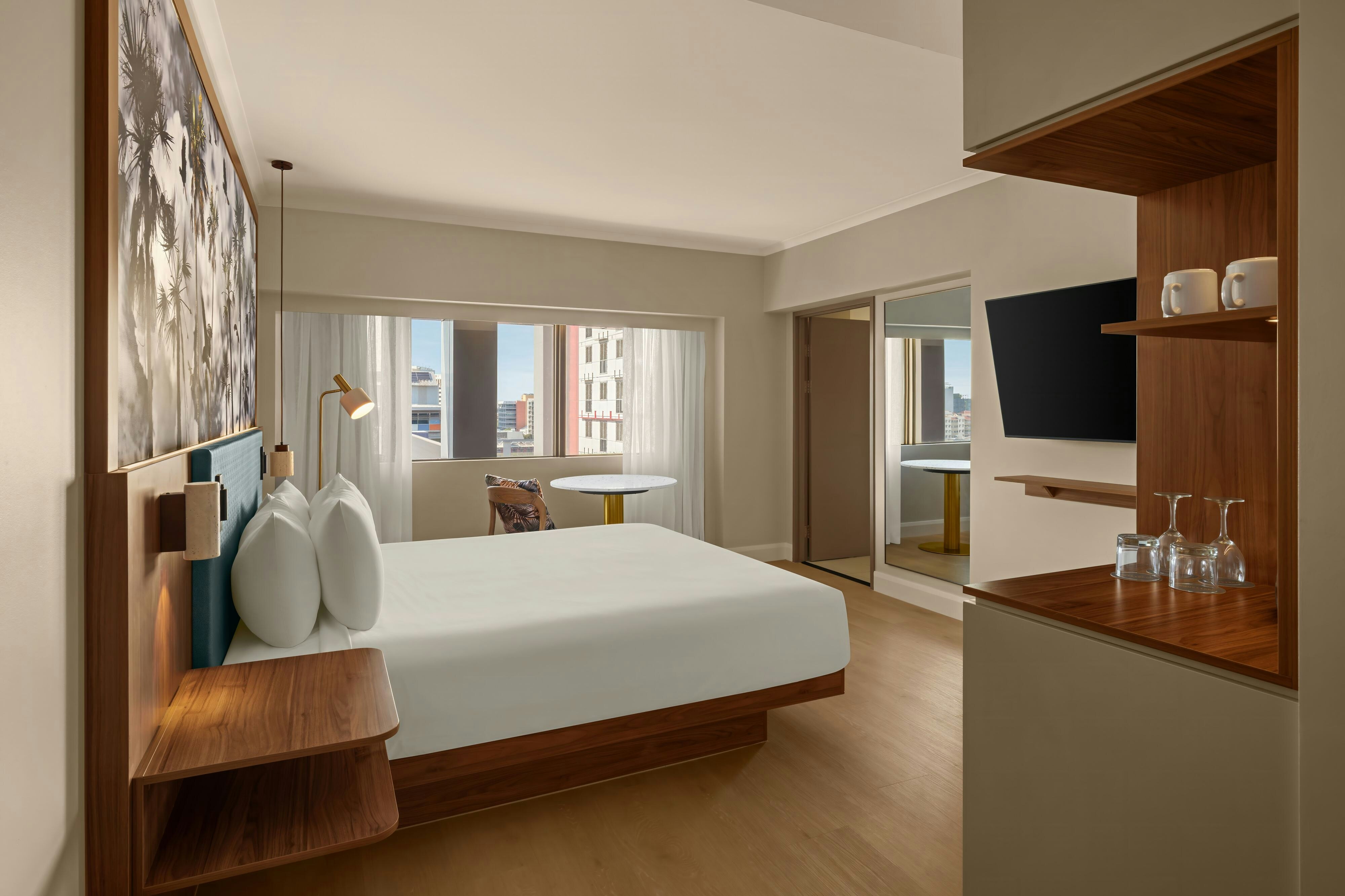 Room, King Bed
