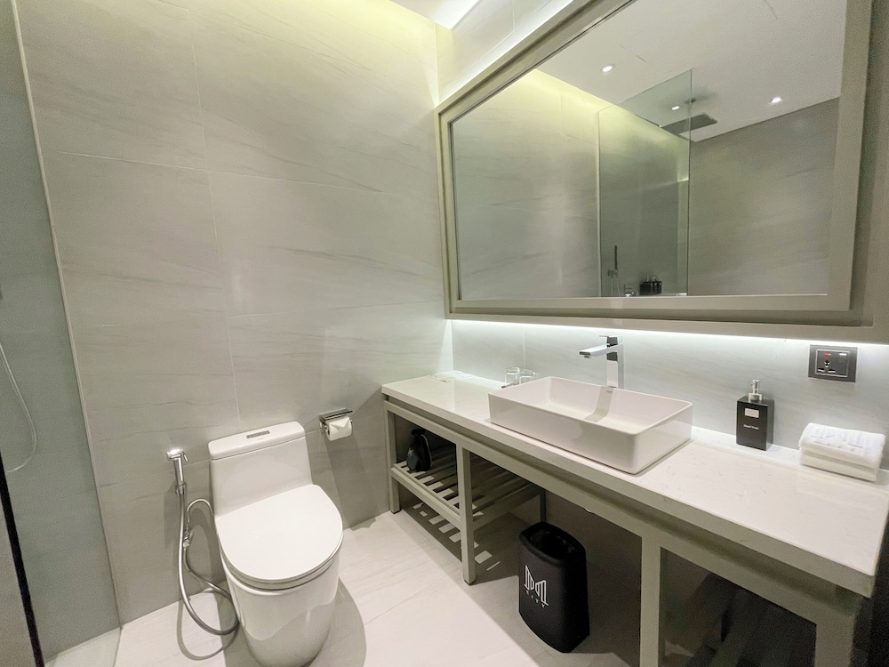 M City Hotel Saigon 45/49