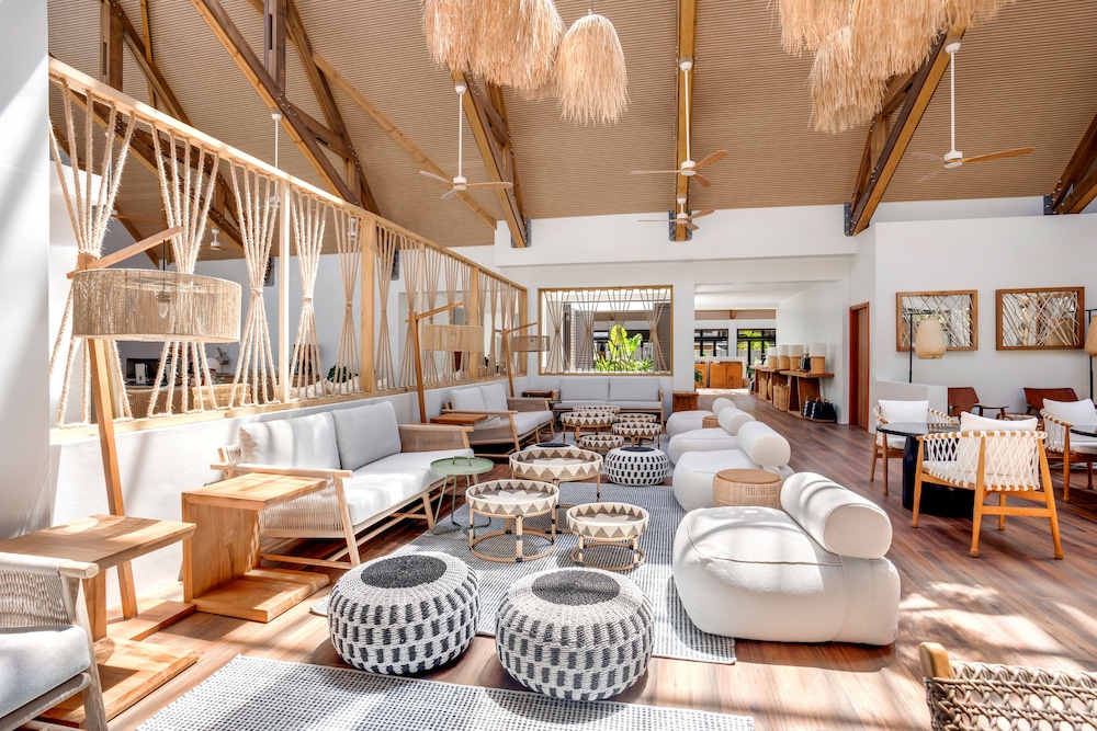 INDIAN OCEAN LODGE 38/60