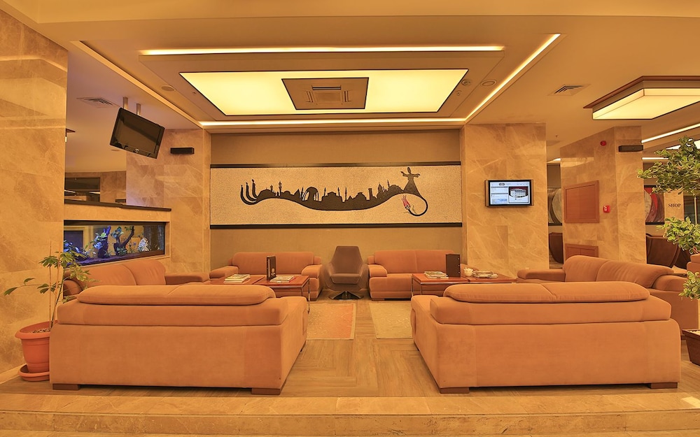 Selcuk Hotel Sems I Tebrizi 70/93