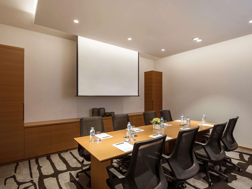 Novotel Ambassador Seoul Dongdaemun Hotels and Residences 62/75