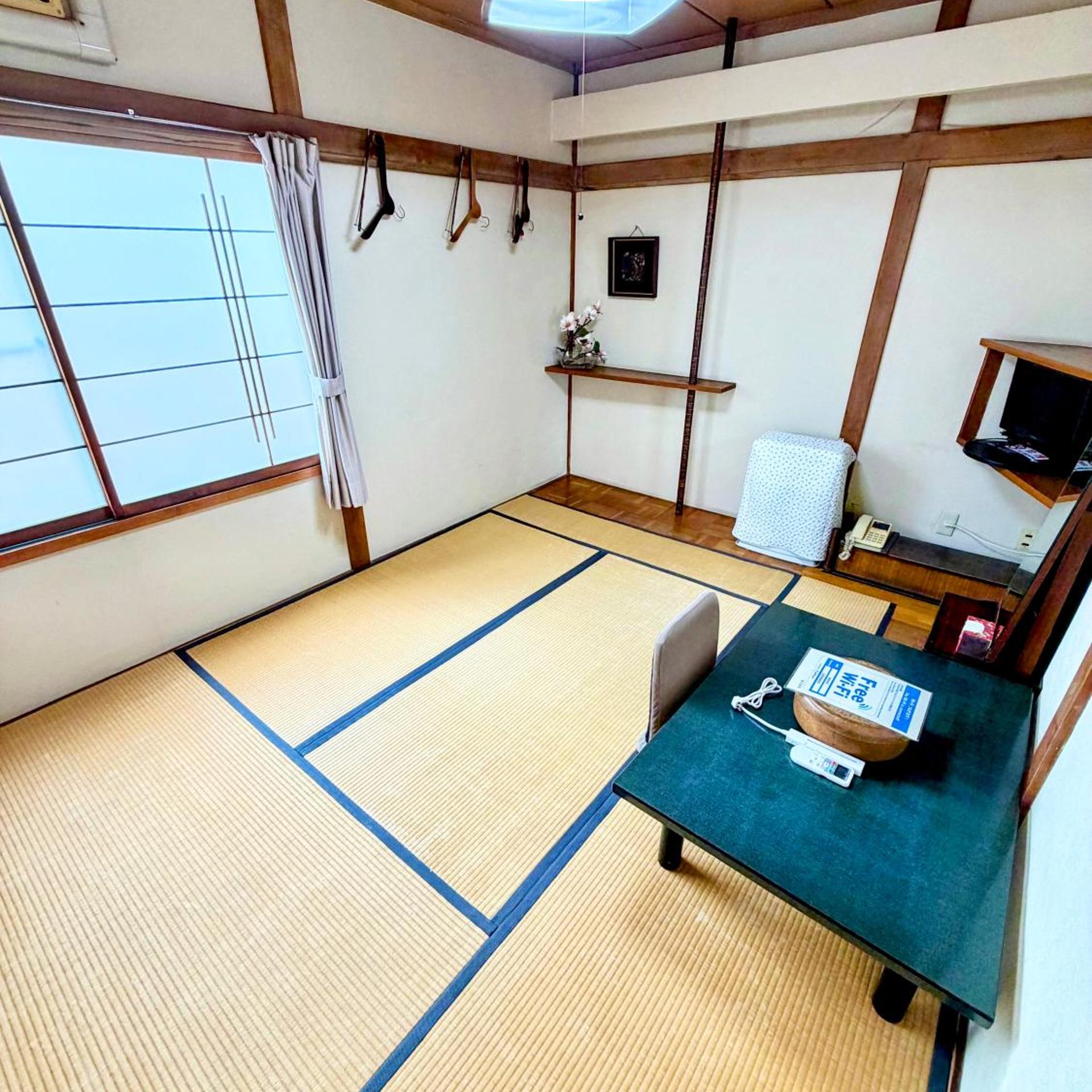 Henmi Ryokan 25/35