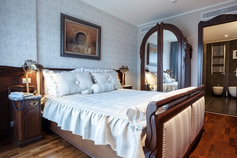 Presidential, Suite, King Bed