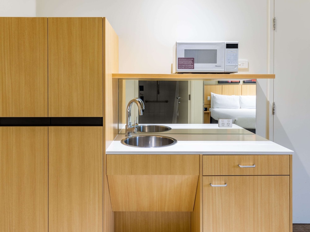 ibis Styles Sydney Central 73/80
