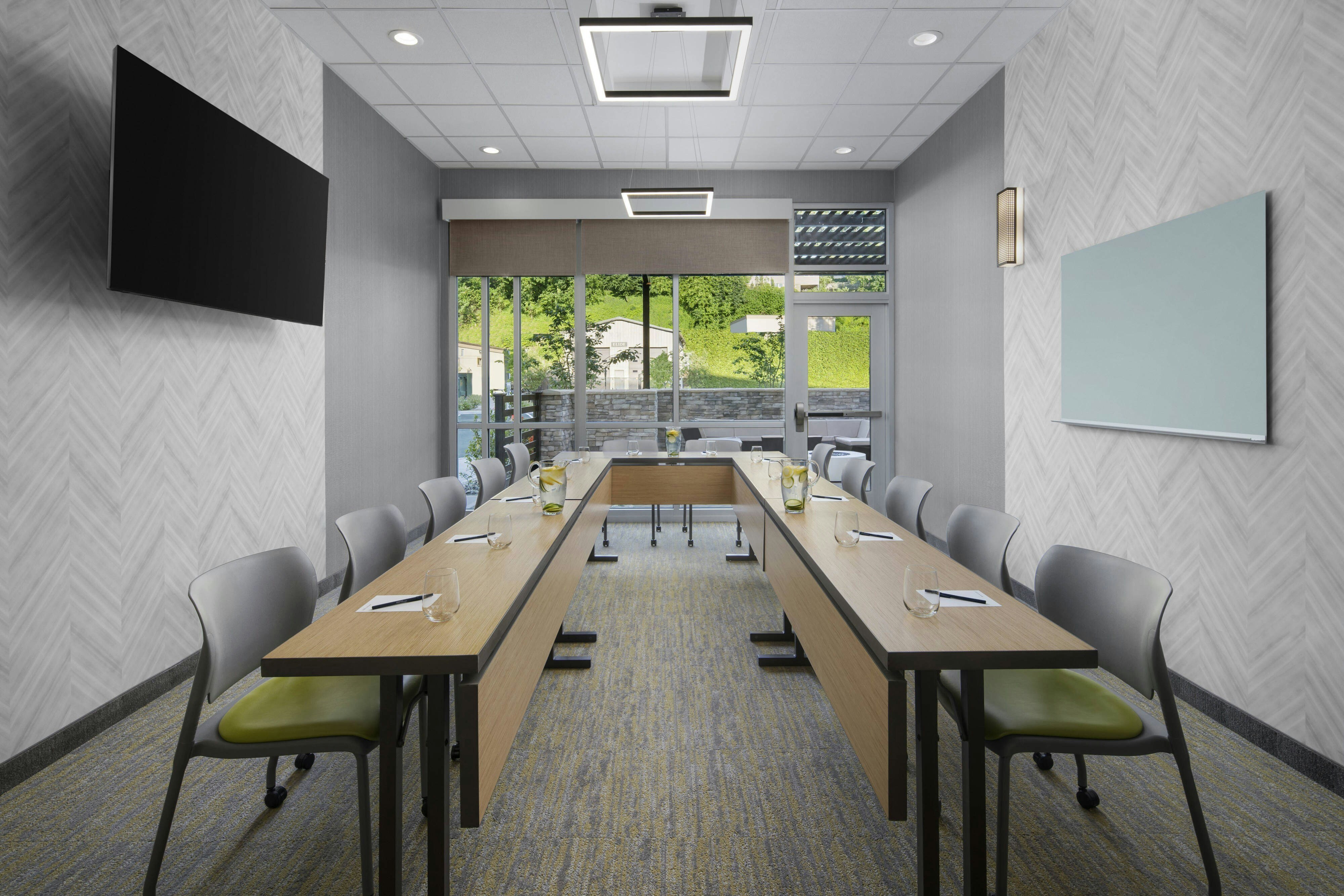 SpringHill Suites by Marriott Tuckahoe Westchester County 16/17