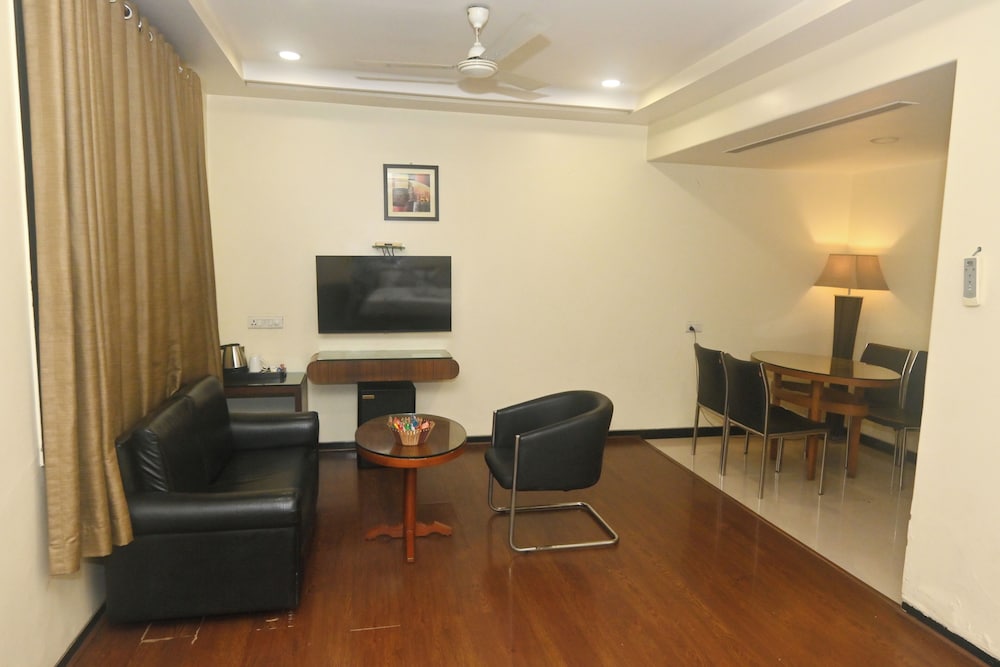 Hotel Simran Heritage Pvt. Ltd. 38/55