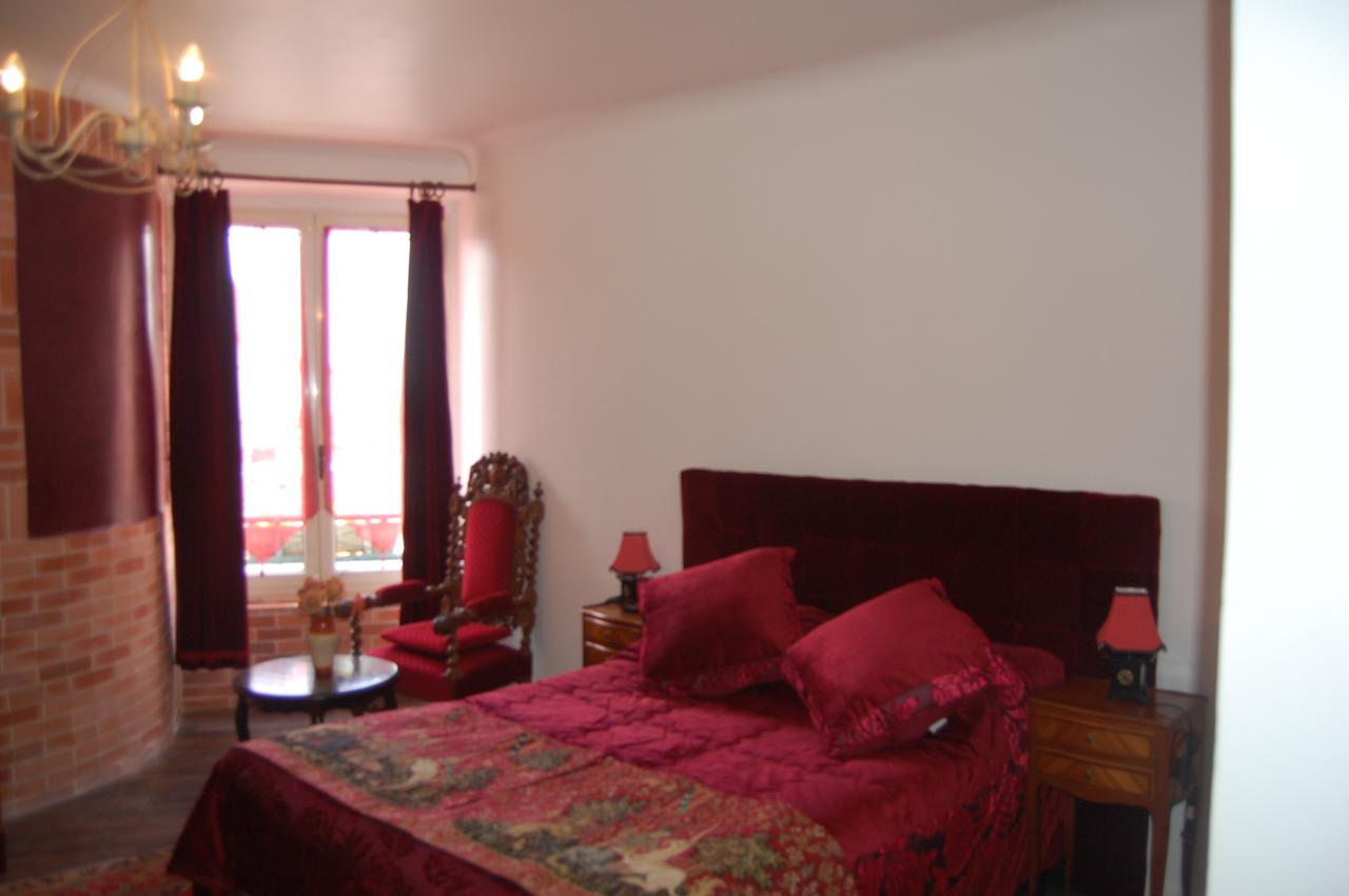 HOSTELLERIE DU GRAND SULLY 11/17