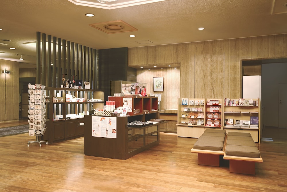 Karasuma Kyoto Hotel 52/64