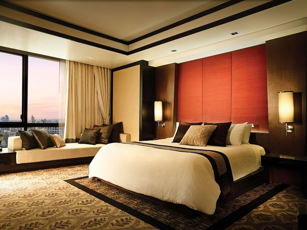 Banyan Tree Bangkok 18/71