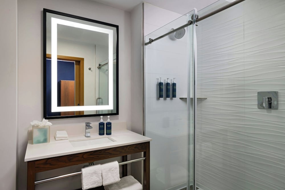 Four Points by Sheraton Austin Airport 38/38