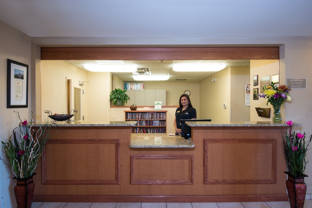 Candlewood Suites Sheridan 9/77
