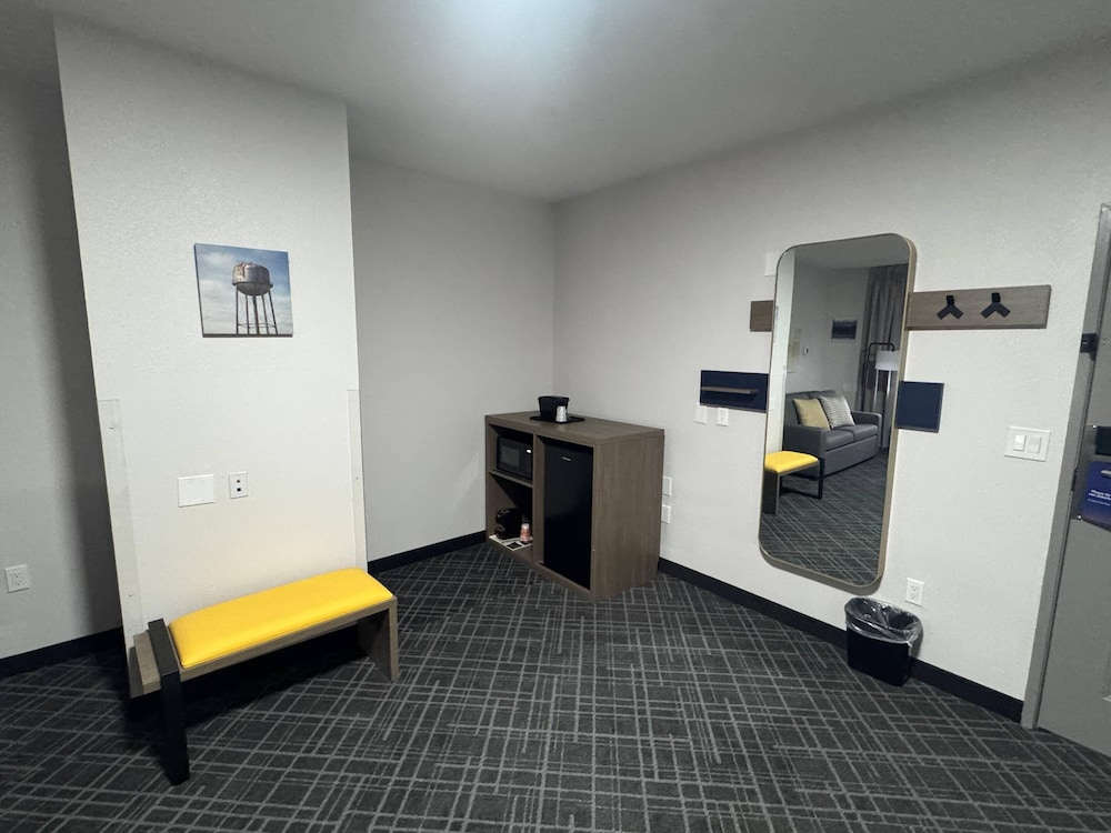 Comfort Inn & Suites Memphis Germantown 31/50