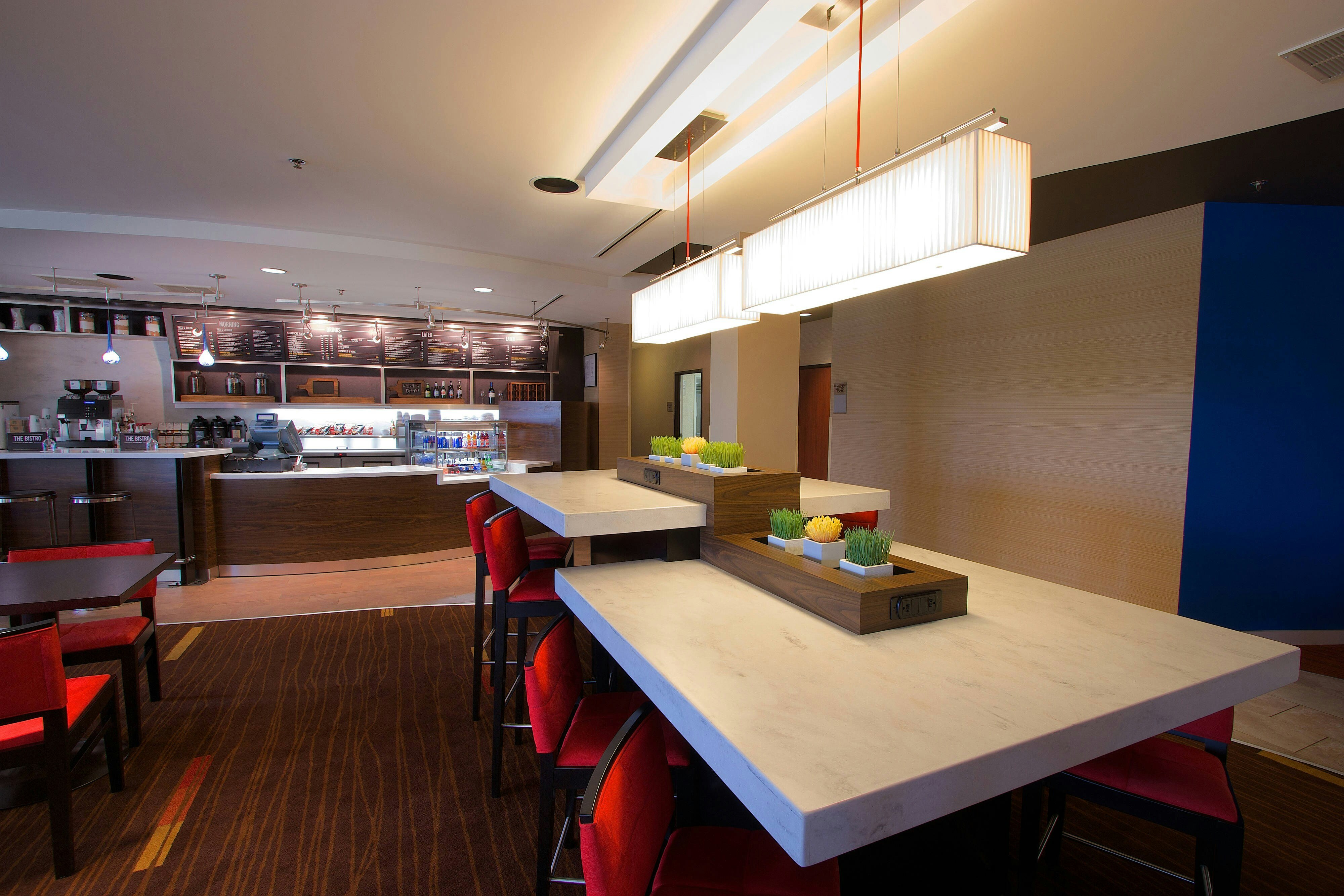 Courtyard By Marriott Blacksburg 26/39
