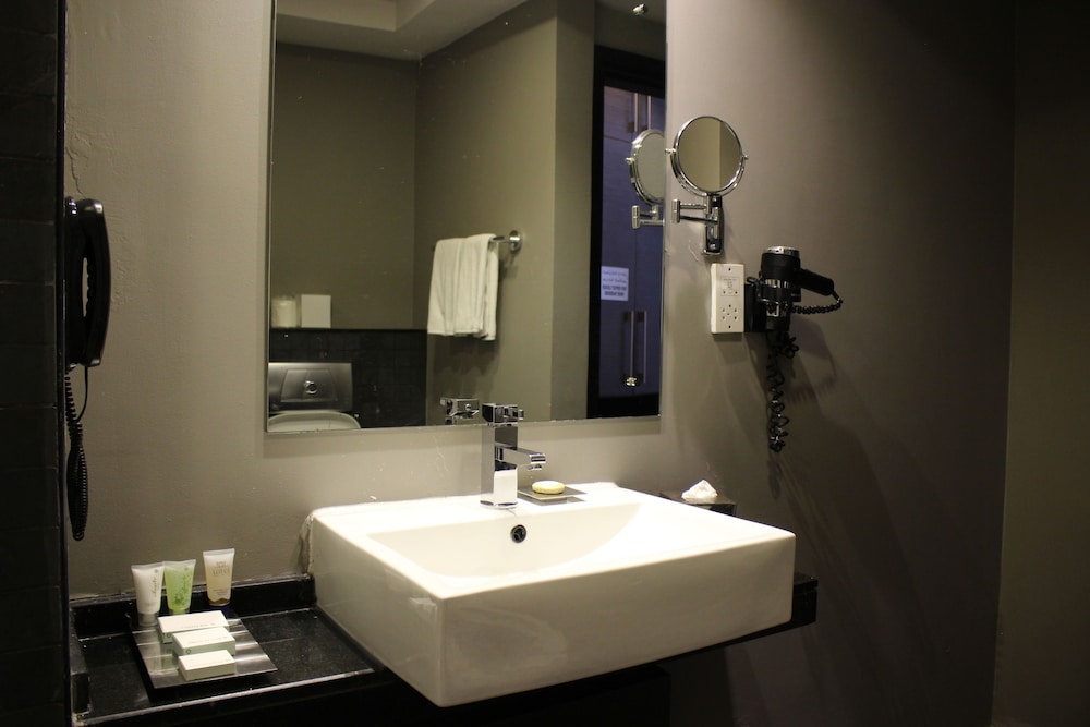 شقة بسريرين منفصلين بإطلالة على المرسى بغرفتي نوم، Signature Hotel Apartment Spa Marina 9/10