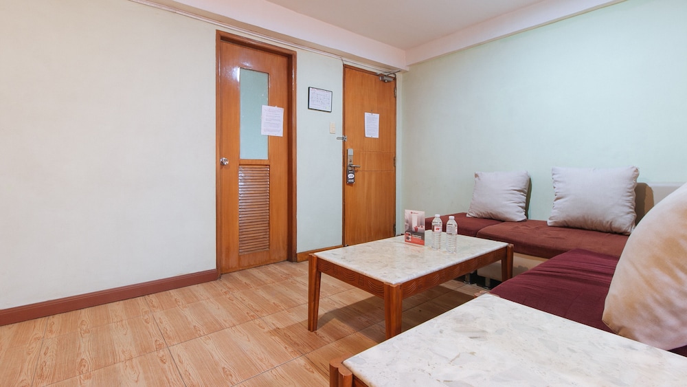 Reddoorz Timog Avenue Quezon City 45/58