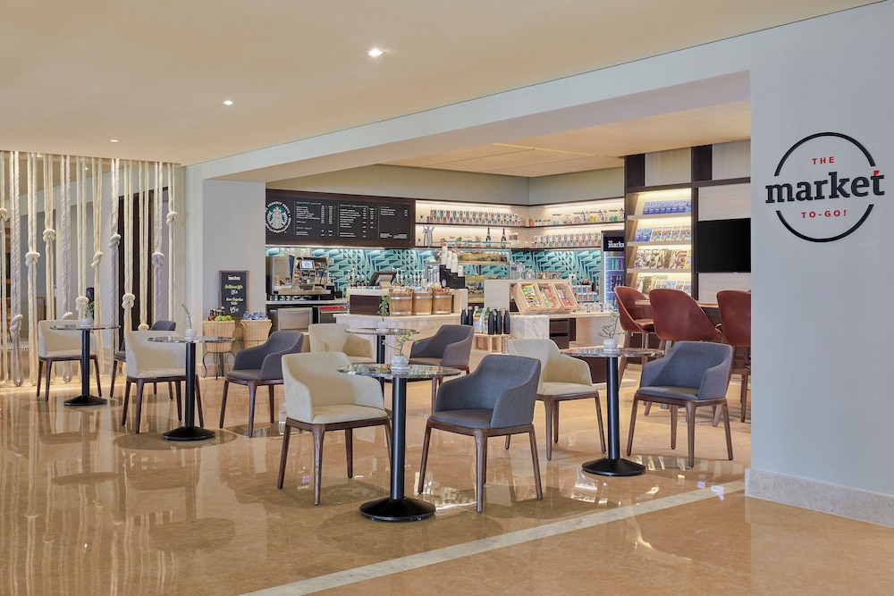 Hyatt Regency Cairo West 33/50