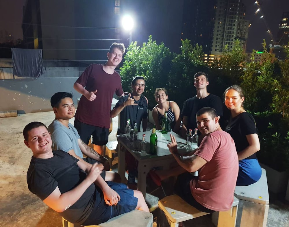 The Companion - Hostel 9/45