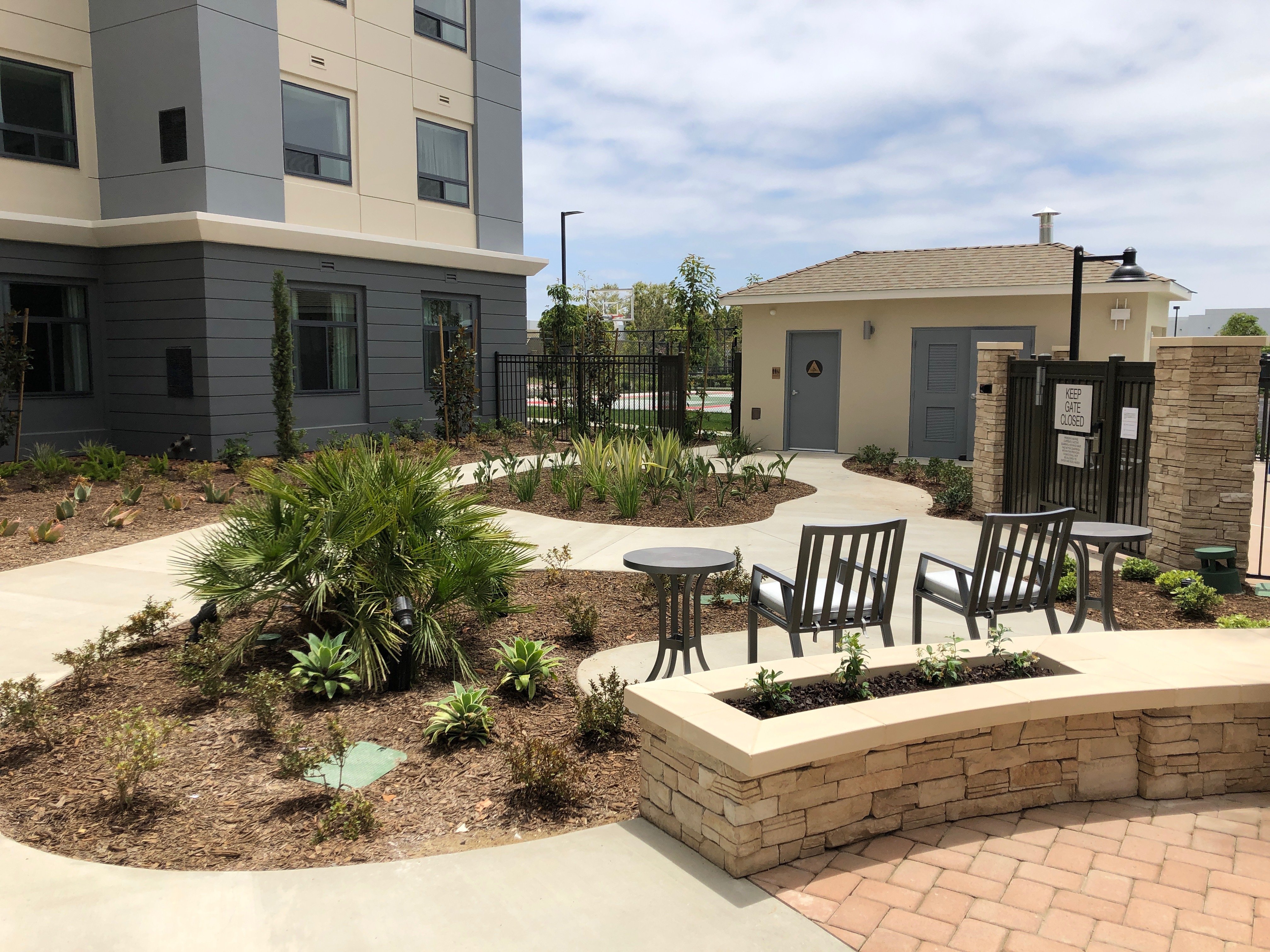 Staybridge Suites Irvine John Wayne Airport An Ihg Hotel 60/61