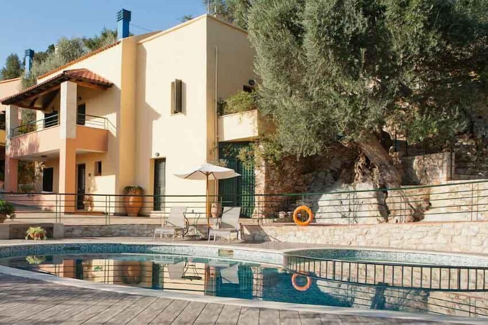 Kastellos Village 40/50