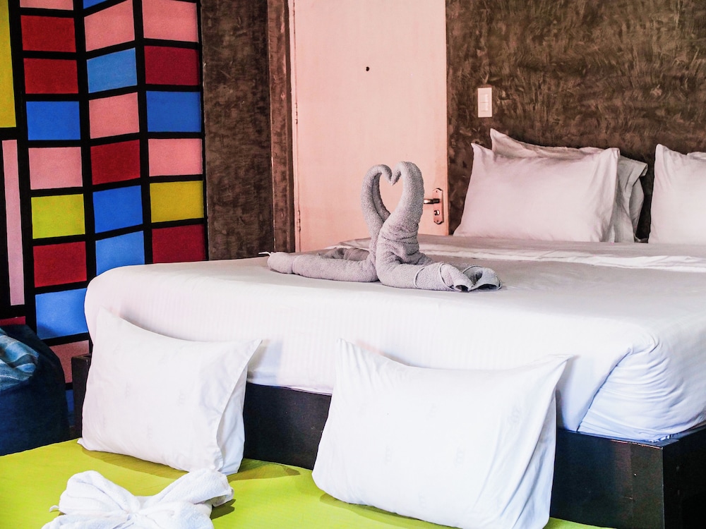 D522 Hostel at Kiener Hills - Near Cebu Airport 12/39