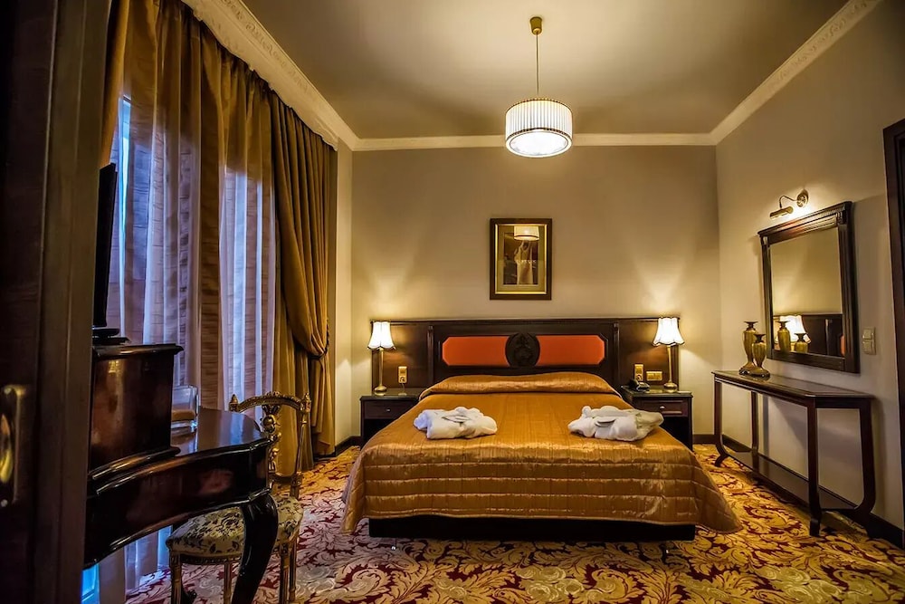 Hotel Kouros 16/61