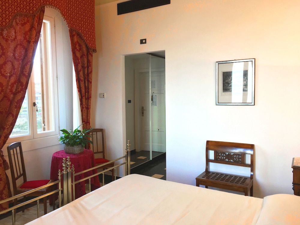 Villa Las Tronas 34/50