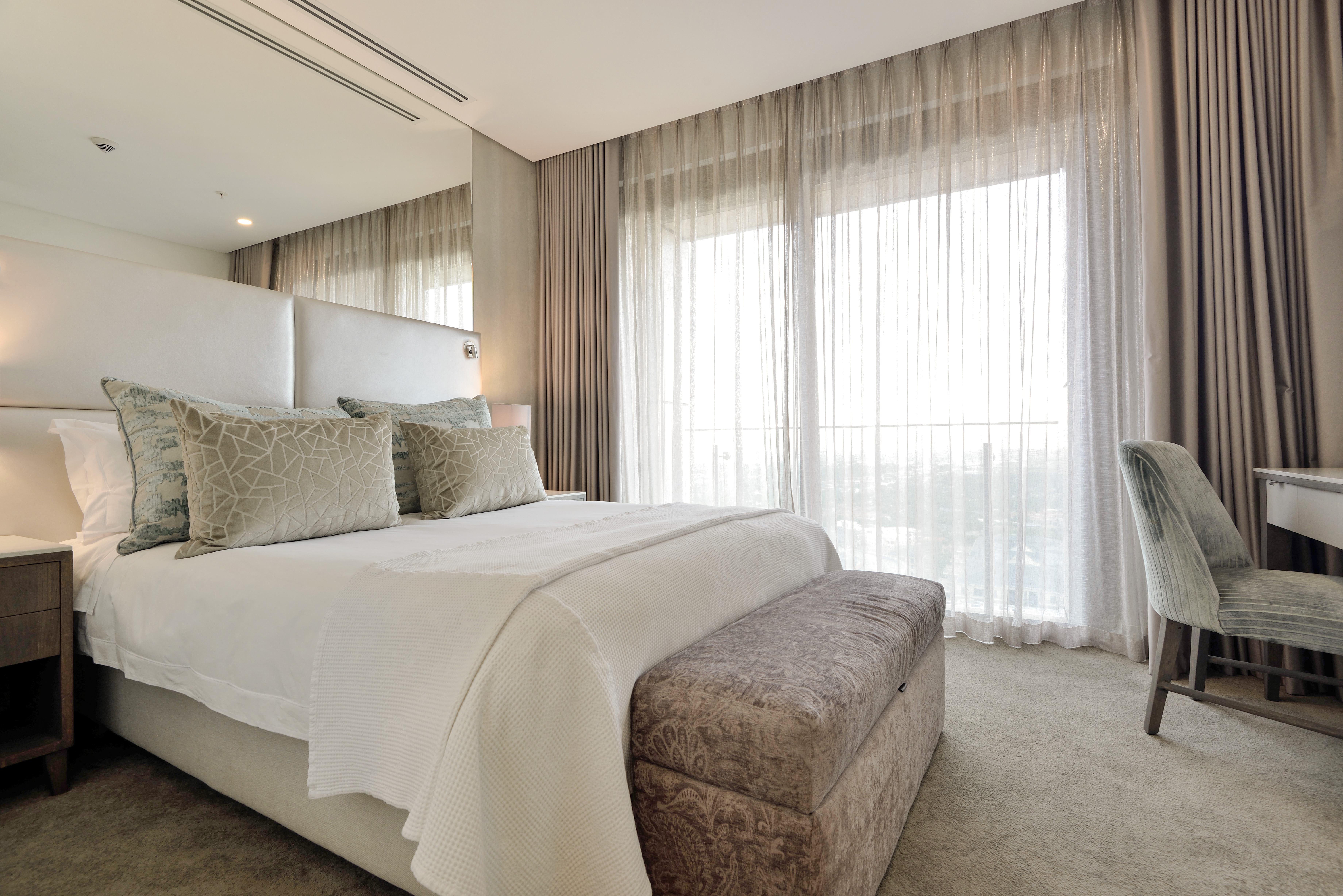 3 Bedrooms, Apartment