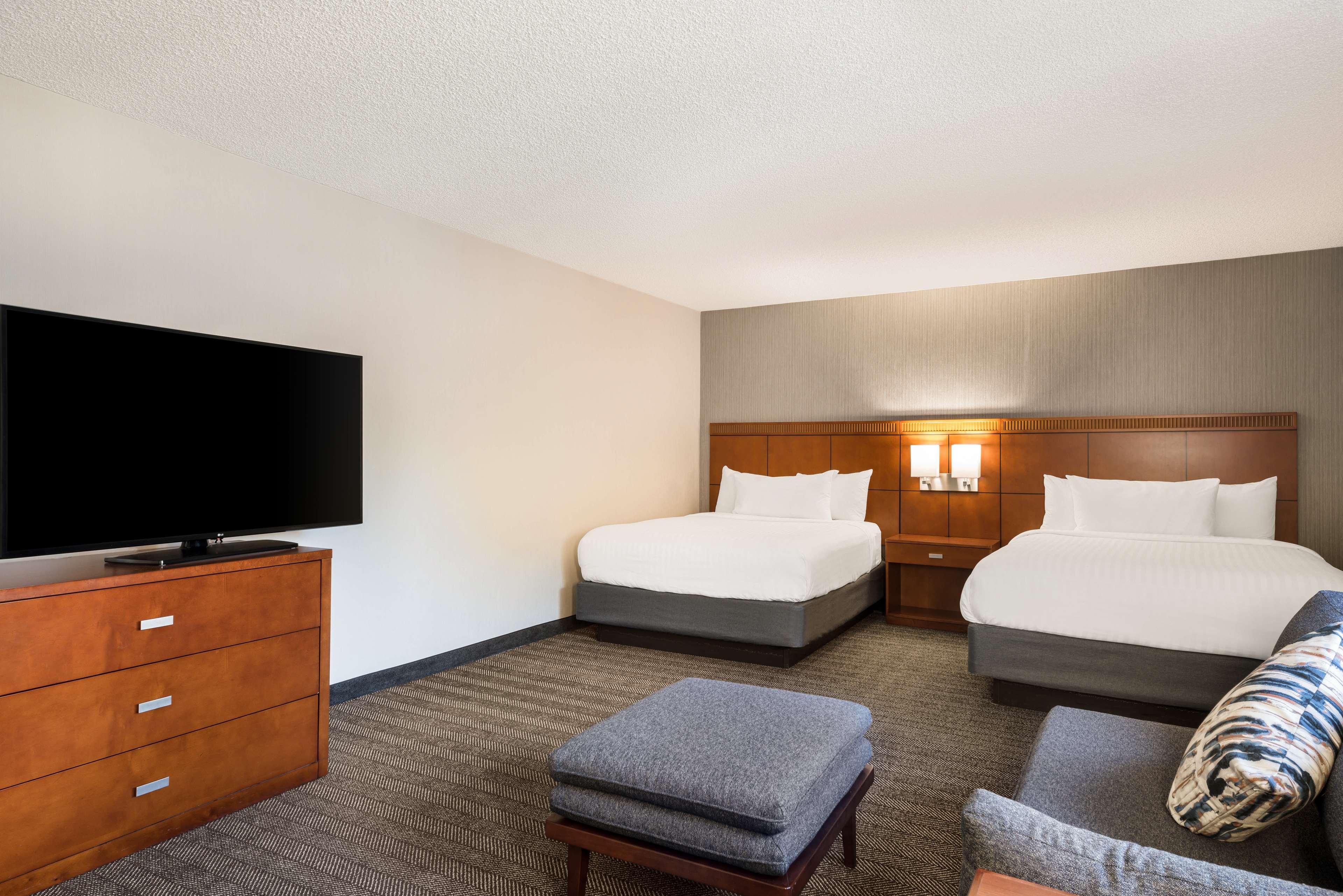 1 Bedroom, Suite, 2 Queen Beds