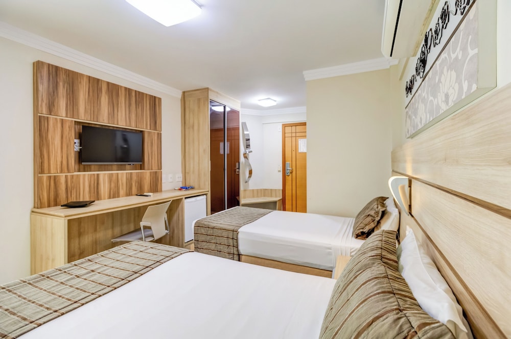 Bristol Jaragua Hotel 31/67