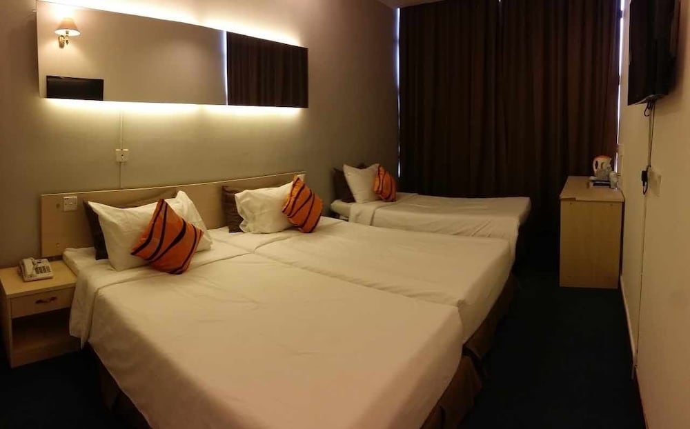 Paragon City Hotel 5/28