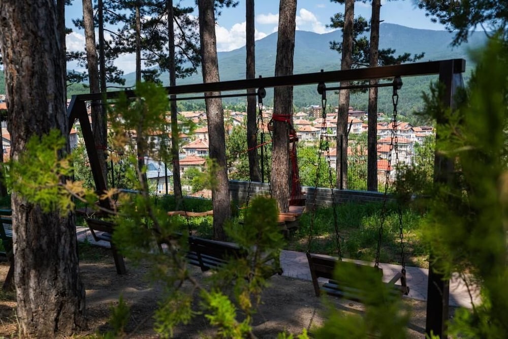 Maxi Park Velingrad 3/50