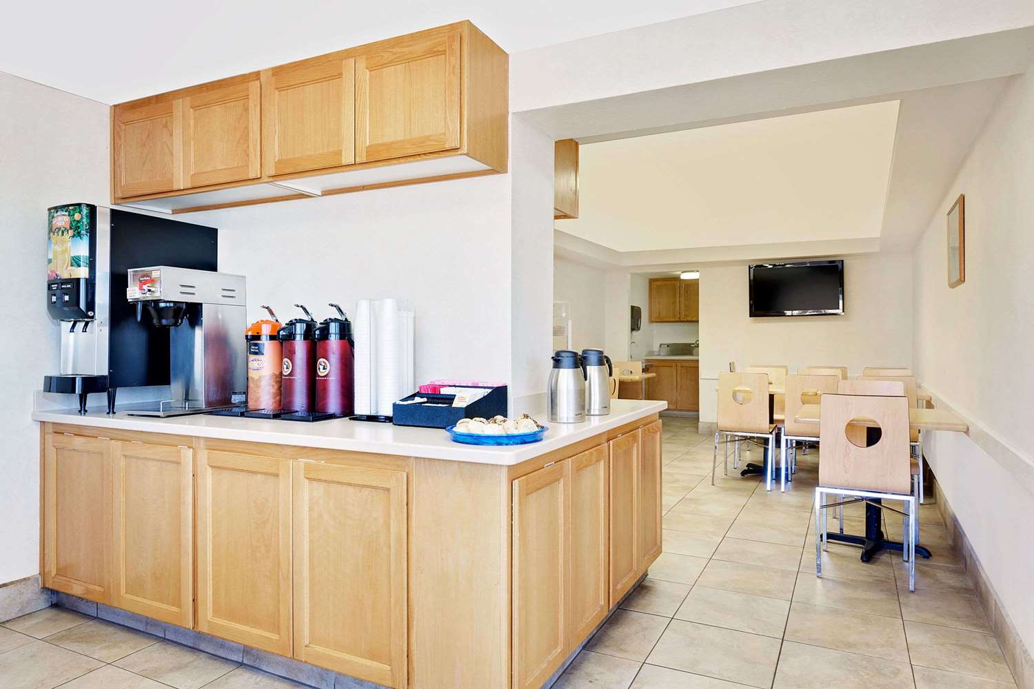 Knights Inn Page Az 6/19