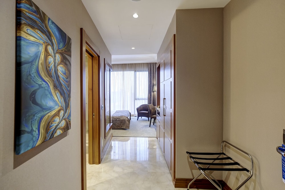 Days Hotel by Wyndham Istanbul Maltepe 37/69