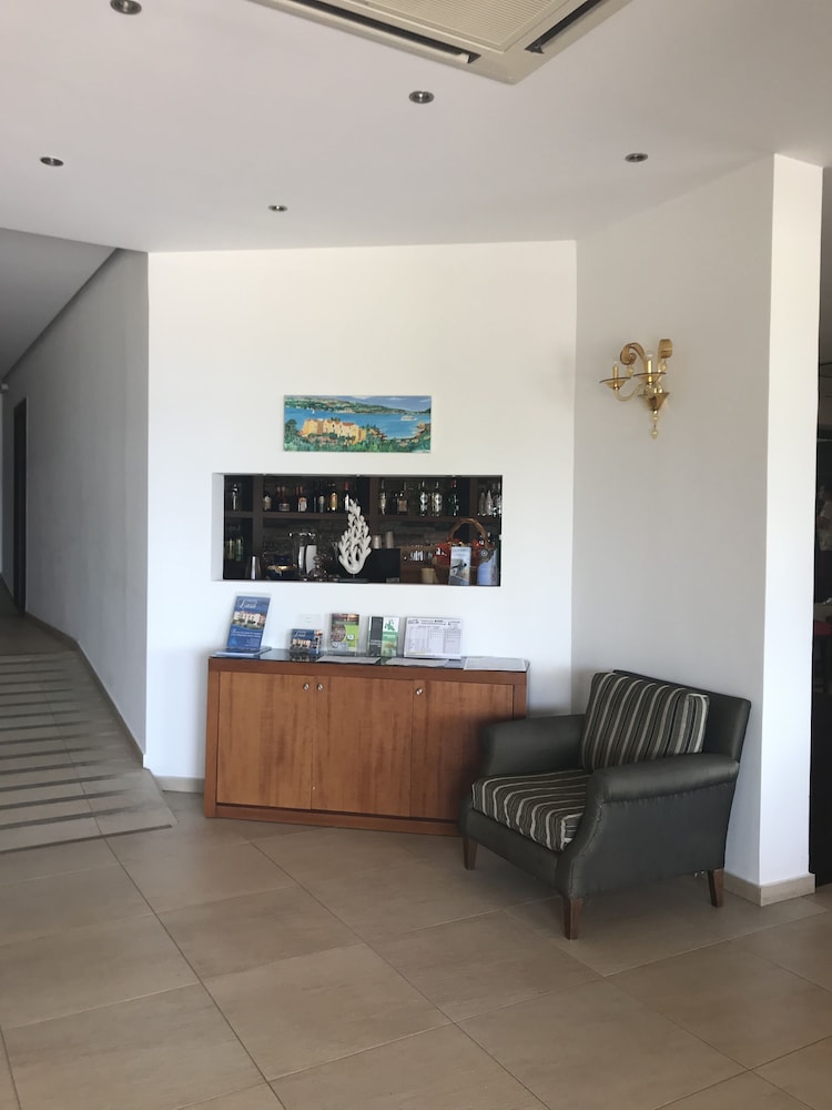 Lassi Hotel 24/42