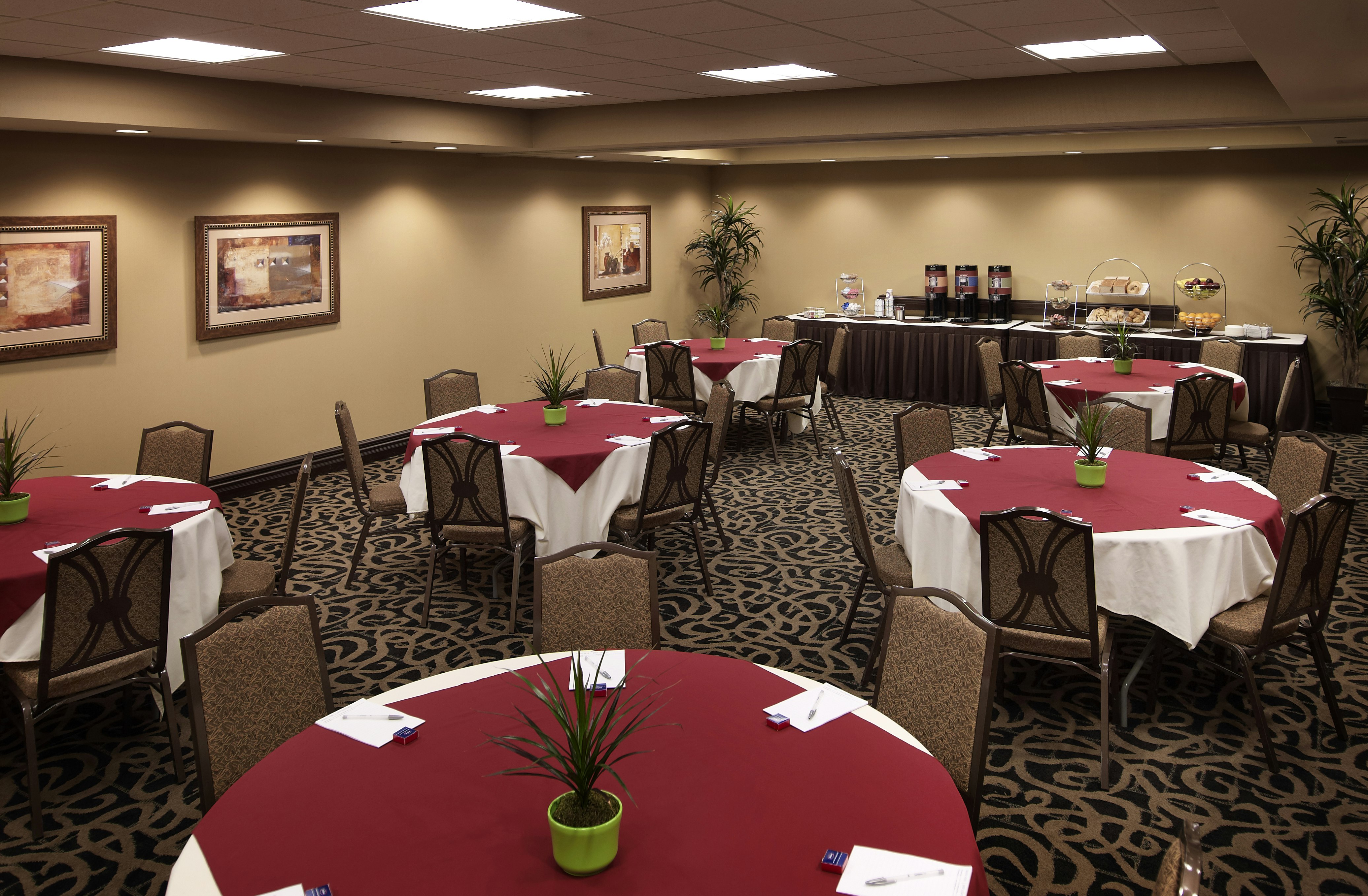 Hampton Inn by Hilton North Bay 40/47